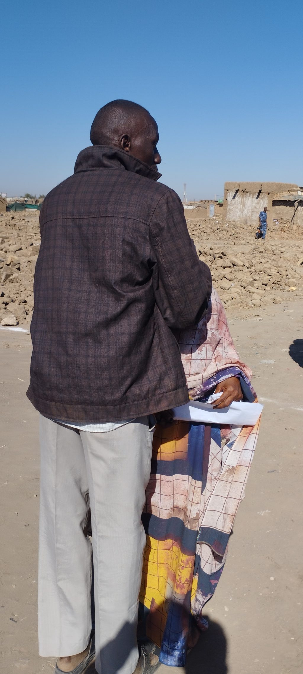 ولاية الخرطوم تسلم اراضي سكنية للمواطنين بحي مايو