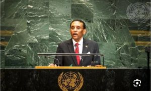 رئيس الوزراء يعود من نيويورك