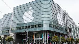 أبل” تتخذ قراراً مفاجئاً بشأن إنتاج هاتف آيفون 18