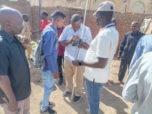 وفد من الاستنفار يتابع تخطيط حي غبوش وتسليم المواطنين لاراضيهم بجنوب الخرطوم