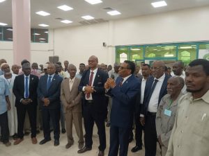 *رئيس مجلس الوزراء يتفقد كنترول الشهادة الثانوية ويشيد بجهود المعلمين