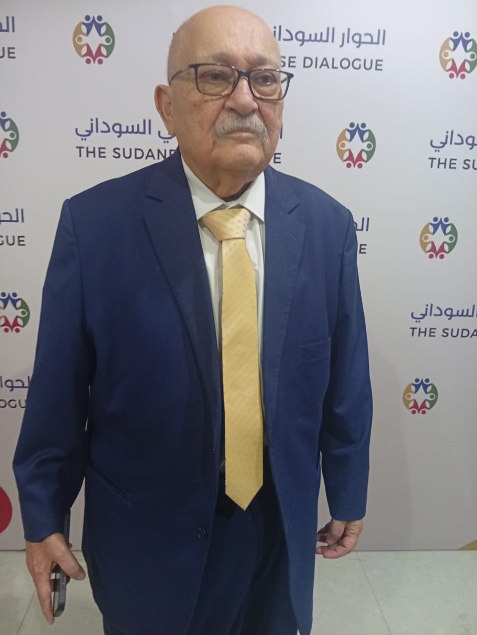 نبيل أديب: اتصالات القوى السياسية تبدأ الأسبوع المقبل وتشمل الرافضين للحوار